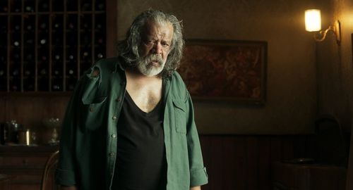 نقد فیلم «پیر پسر» اکتای براهنی - عرفان بیک